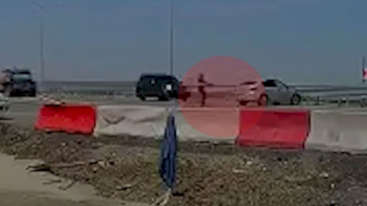    İş adamının maşını gülləbaran edildi, sürücü öldü – Anbaan video   