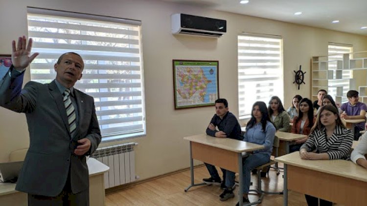    Azərbaycanda alim olmaq istəyənlərin sayı azalıb   
