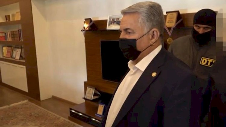    İqtidardan məmur həbsləri ilə bağlı yeni anons   