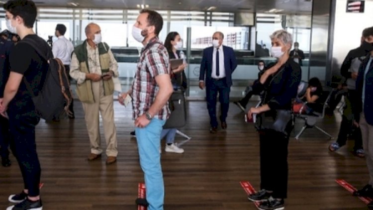    Türkiyədə beynəlxalq aviareyslər bərpa olundu   