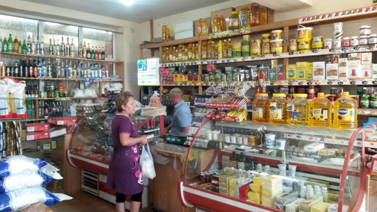    Məşhur obyektlər karantin qaydalarını pozdu:   “Oba market“, “Soliton“... - Fotolar