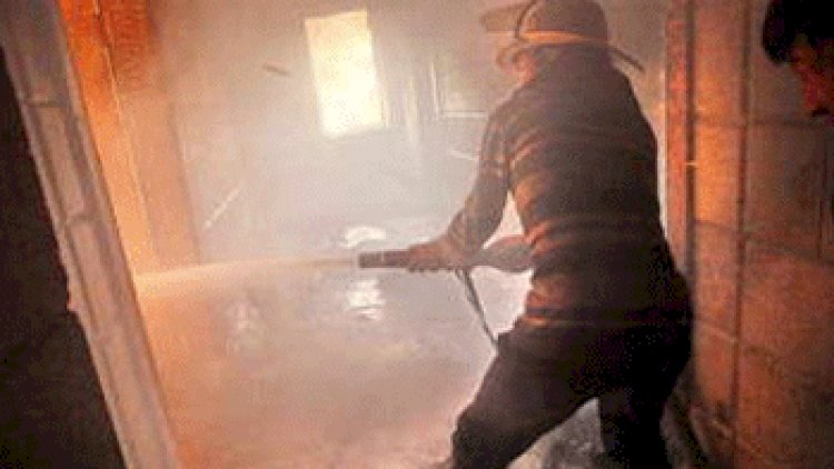    Bakıda yaşayış binasında yanğın:   12 nəfər təxliyyə edildi