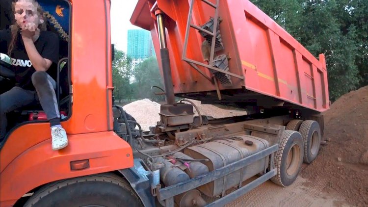    Yoxa çıxan qızlar “Kamaz“da tapıldı   
