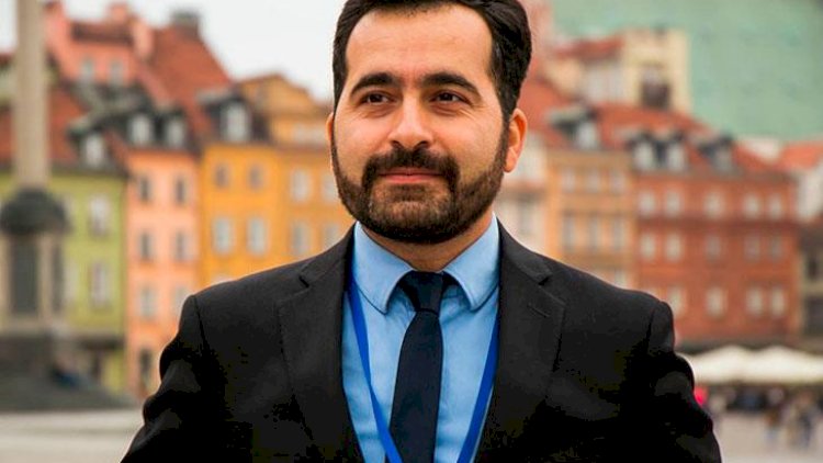    Deputat Bəxtiyar Hacıyevdən şikayət edib – Polisə çağırıldı   