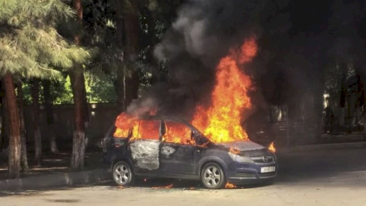    Bakıda maşın yandı   