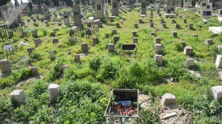    Buzovnada ürəkləri dağlayan mənzərə - Bir günlük körpələrin dəfn olunduğu yer   