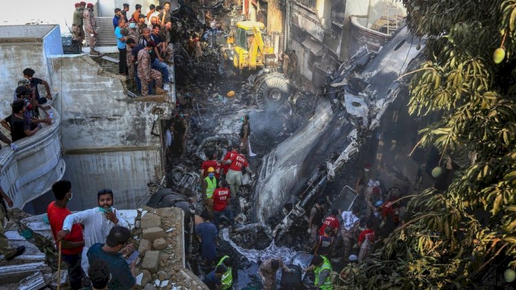   Avropa Pakistanın Hava Yollarına hava məkanını bağlayır   