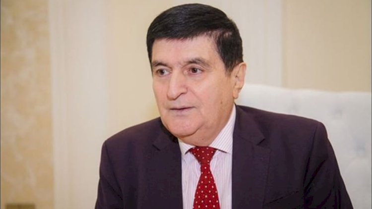    “Əgər maska bu zəhrimarın yayılmasında rol oynayırsa, niyə bəzi adamlar həyasızlıq edir?”   