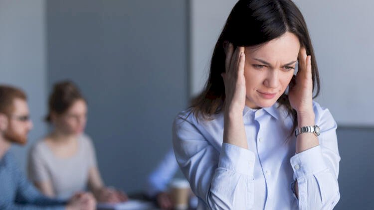    Karantin müddətində panik atak halları: öhdəsidən necə gəlmək olar?   