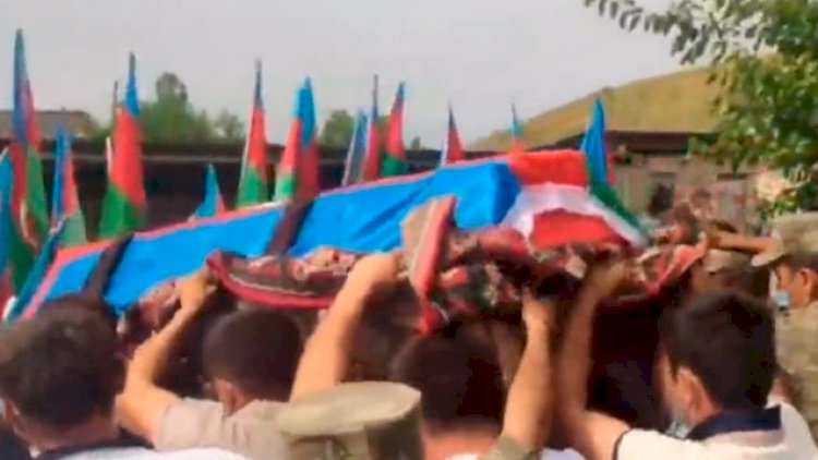    Baş əsgər dəfn edildi   