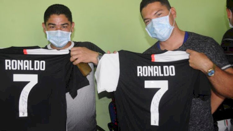    Ronaldodan koronavirusla mübarizə aparan həkimlərə JEST   