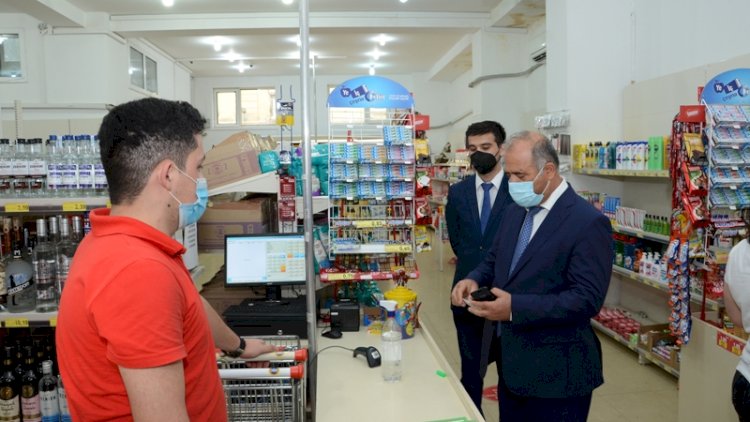    “OBA” və “Qrandmart”ın işçiləri cərimələndi - Fotolar   