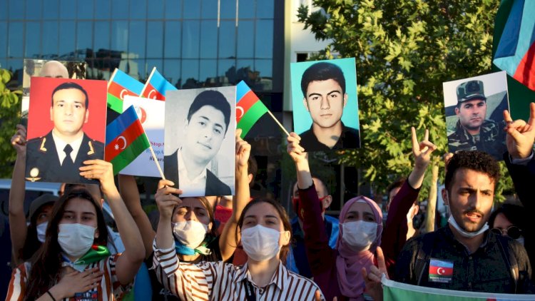    Türkiyədə Ermənistanın təxribatına qarşı etiraz yürüşü keçirildi - Fotolar   