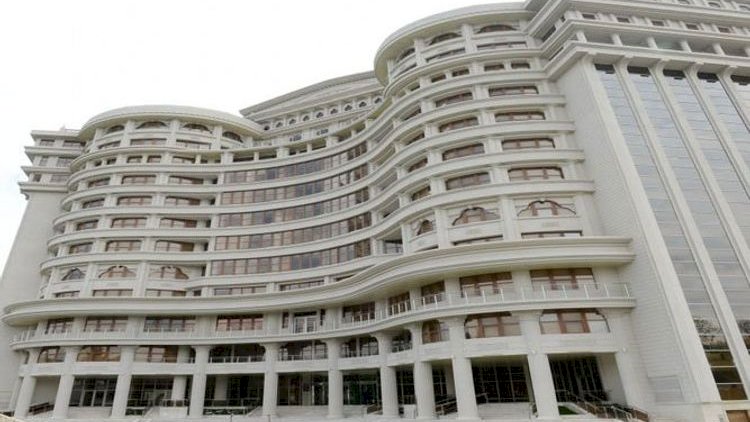    Bu klinikanın 58 tibb personalı koronavirusa yoluxub   