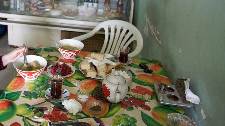    Karantində işləyən kafe aşkarlandı - Foto   