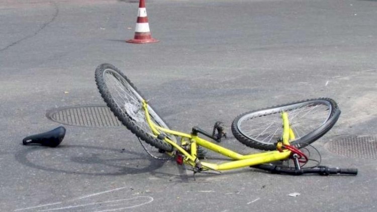    Avtomobil velosiped sürən yeniyetməni vurdu   