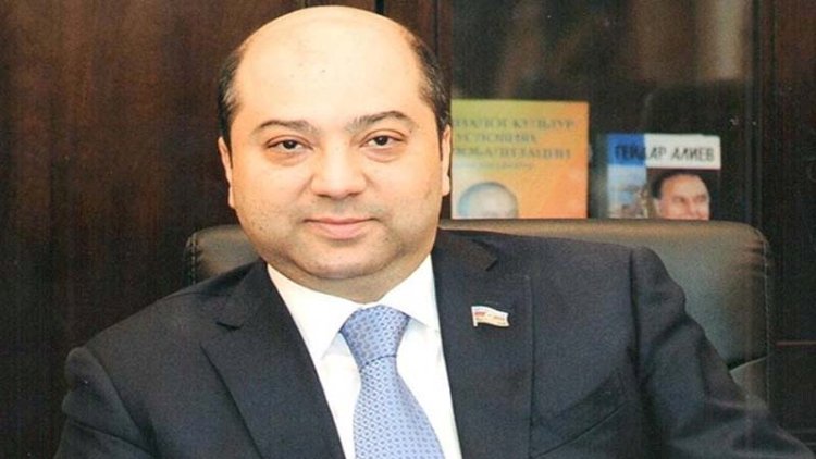    Göl ətrafında otel tikdirmək istəyən Hacı Salayev imiş   