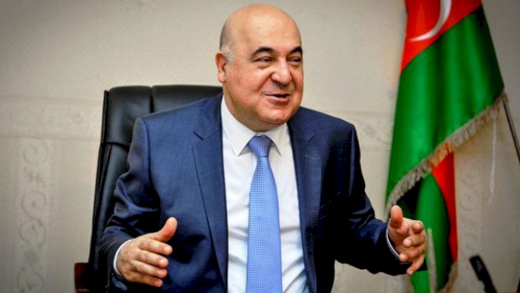    “Bu gün qadınlar kişiləri əzir, kişiləri müdafiə etmək lazımdır”   – Çingiz Abdullayev