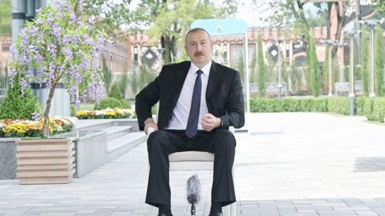   “Yenə də gördük ki, onlar nə qədər acizdirlər və heç özləri-özlərinə hörmət etmirlər”   