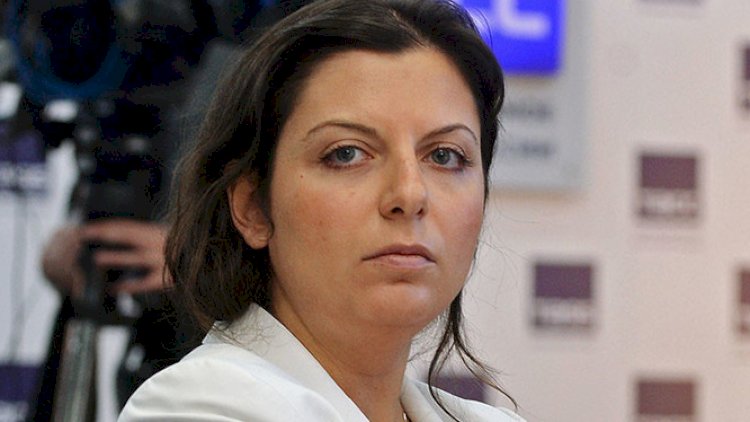    “Nənəm Paşinyanın gözlərinə tüpürərdi, manqurt...” - Simonyan   