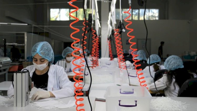    Azərbaycana yeni avadanlıq gətirildi - Gündə 100 min maska istehsal edir   