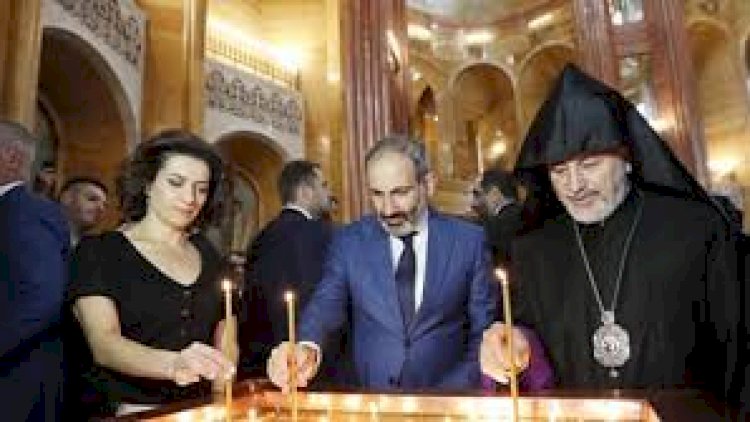   “Ermənistanın terror siyasətini yönləndirən kilsədir” - Tarixçi   