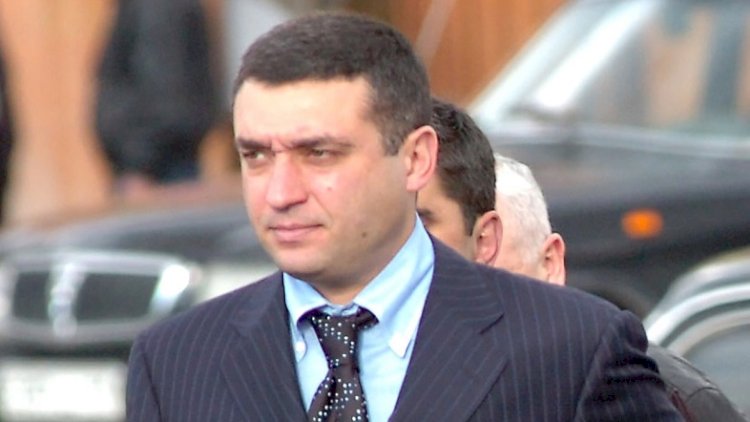    Serj Sarqsyanın axtarışda olan qardaşı Ermənistana gətirildi   