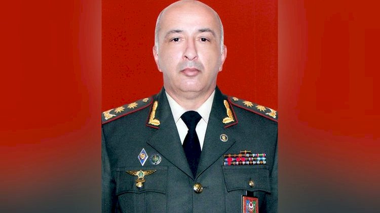    Ötən ay vəzifədən azad olunan general vəfat etdi   