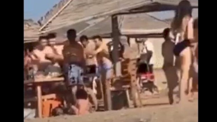    Bakıda çimərlikdə qadına söz atdı, dava düşdü - Video   