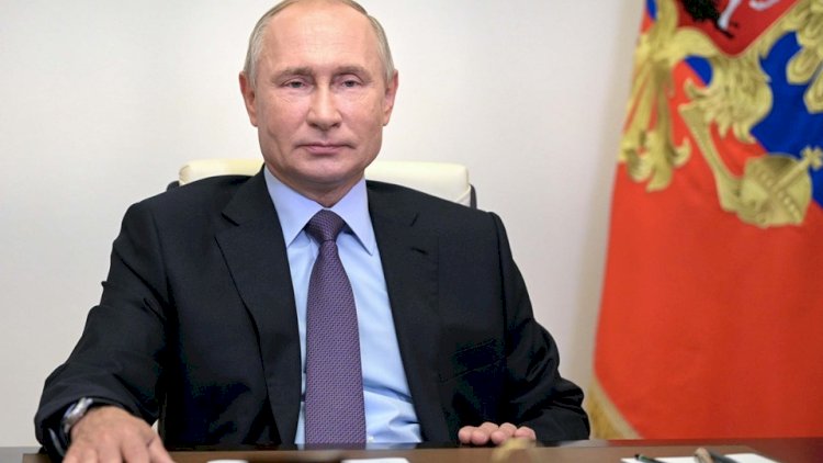    Putinin qızına koronavirus peyvəndi vuruldu   