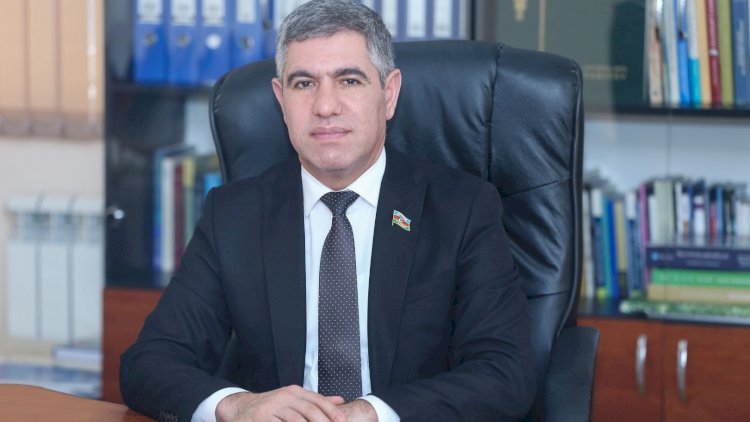    “Əmanətçilərin blok olunmuş 62 milyon manatı qaytarılacaq”   - Deputat