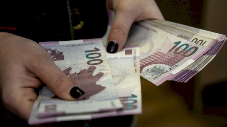    Bakıda qadın 30 nəfəri aldadaraq pulunu aldı   
