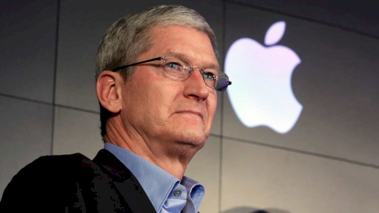    “Apple”in rəhbəri milyarder oldu   
