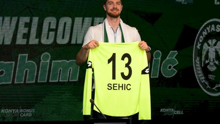    “Qarabağ”ın sabiq qapıçısı Superliqa klubuna keçdi   