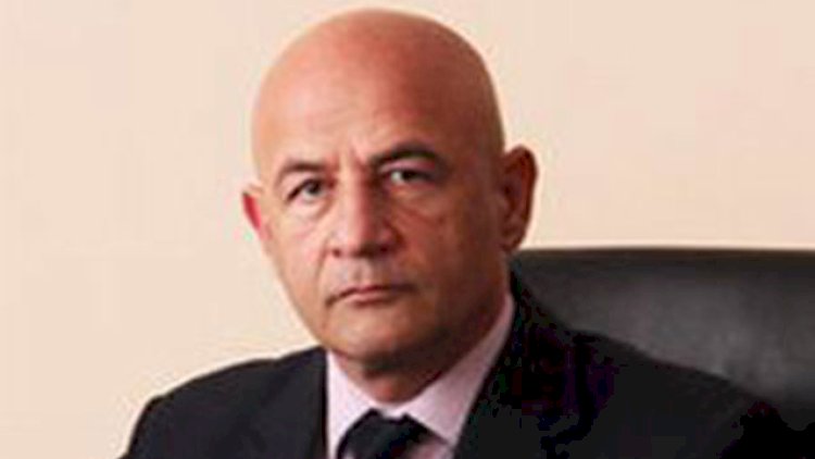    Oğlu həbs olunan bələdiyyə sədri istefa verdi   
