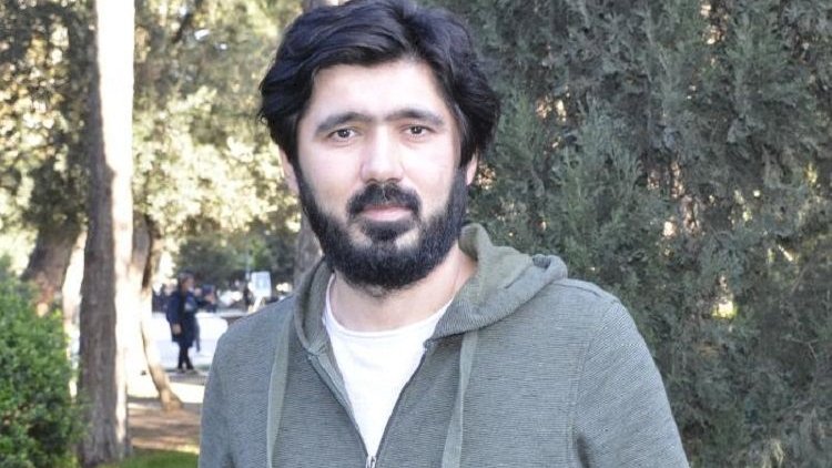    “Necə olub Azərbaycanın “böyük yazıçı”sı, “dahi şəxsiyyət”i Kəraməti tanımamışam”   