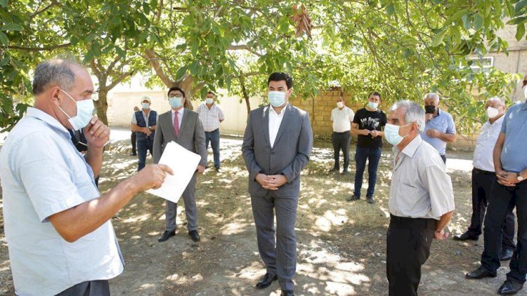    İcra başçısı şikayət edən sakinlərlə görüşdü –   Fotolar