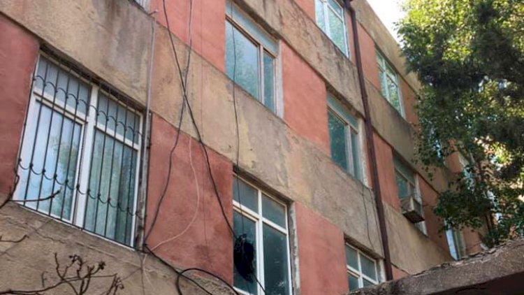    Müsavatın qərargahına oğrular girib talan ediblər   