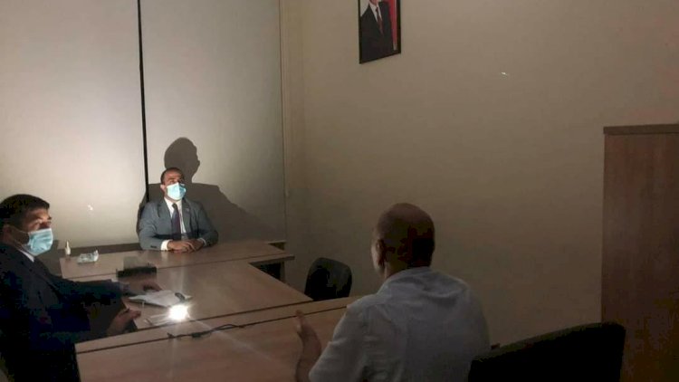    Azərbaycanda deputat qəbul keçirən zaman işıqlar söndü - Fotolar   