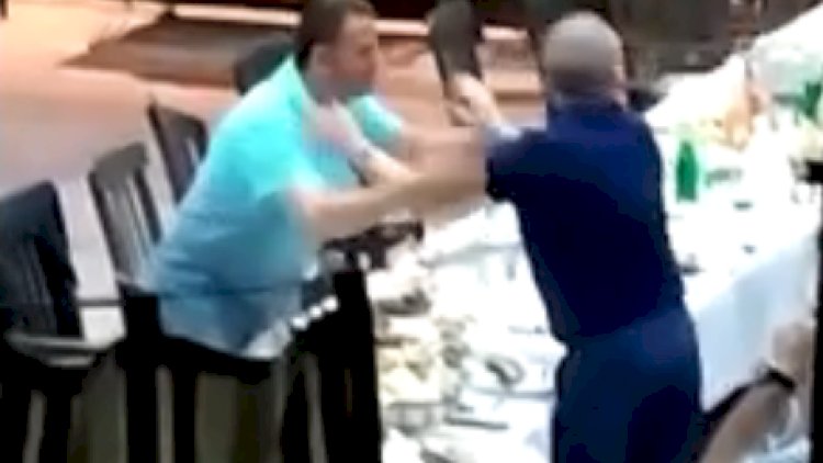    İcra başçısı karantin qaydalarını pozaraq, içki məclisi təşkil etdi - VİDEO   