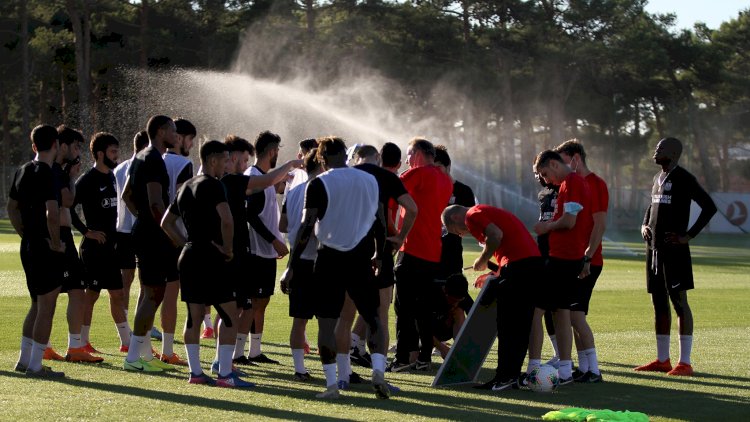    “Neftçi“ Türkiyədən futbolçu alır?   - AÇIQLAMA