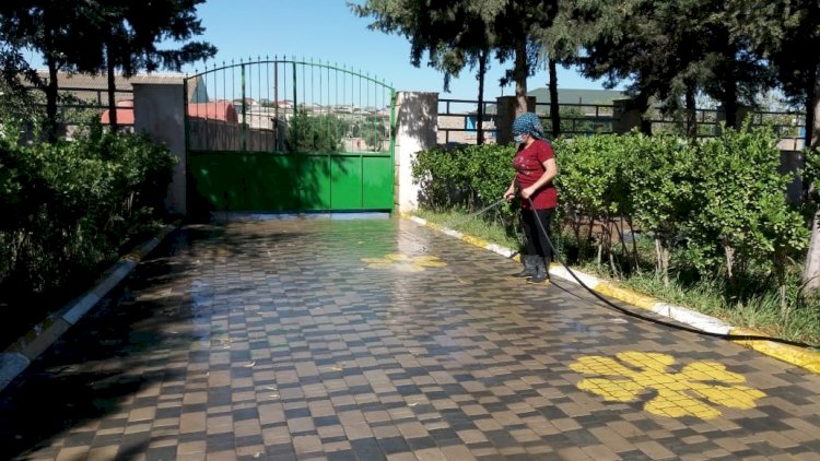    Abşeronda bağçalar dezinfeksiya edilir – Açılışa hazırlanır   