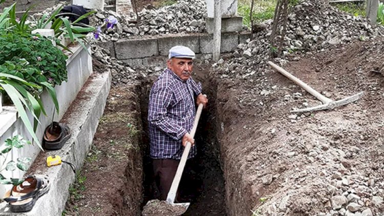    Məşhur qəbirqazan bu dəfə özünə məzar qazdı   - Foto