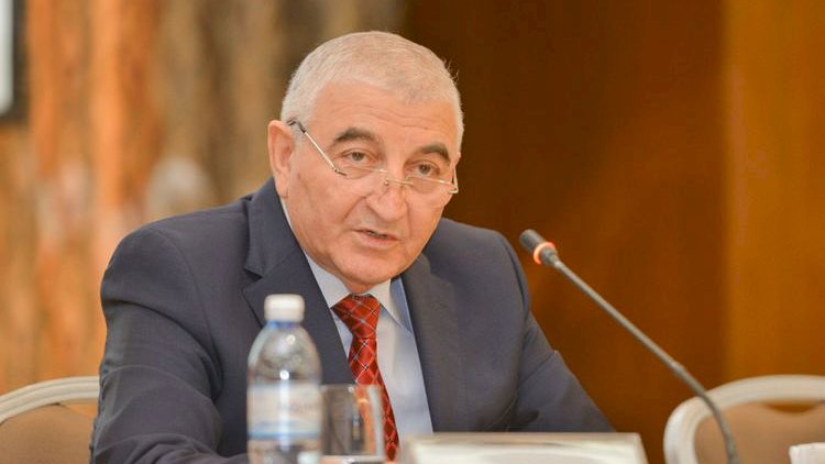    MSK ilə bağlı mürəkkəb durum: Məzahir Pənahovun “ömrü” uzadılır   
