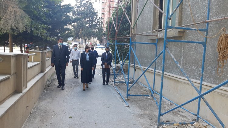    Xırdalanda 5 çoxmərtəbəli bina təmir olunur: İcra başçısı görülən işlərlə tanış oldu - Fotolar   