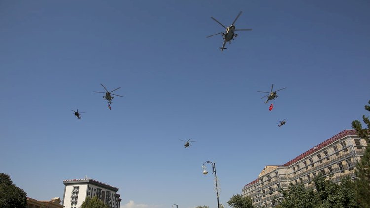    Azərbaycan və Türkiyə qırıcıları Naxçıvan üzərində uçuşlar keçirdi - Video   
