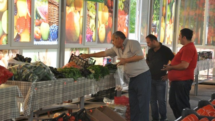    Koronavirusa görə Şəkidə bazar 3 günlük bağlandı   