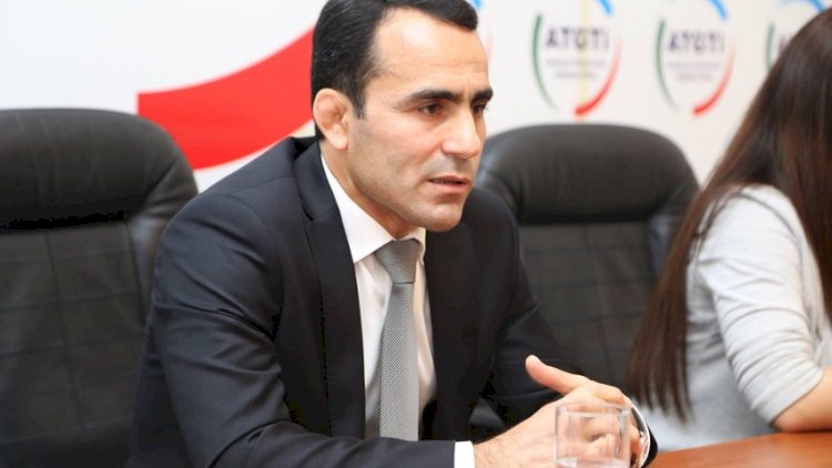    Namiq Abdullayev millimizin baş məşqçisi oldu   