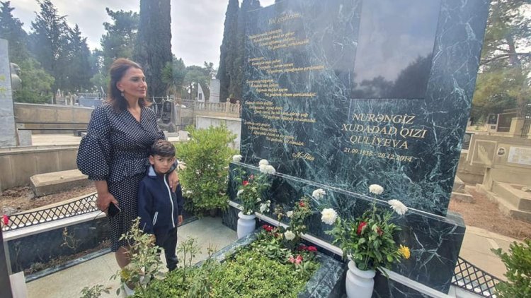    Deputat anasının məzarı önündə: “Bir sığalına möhtacam...”   