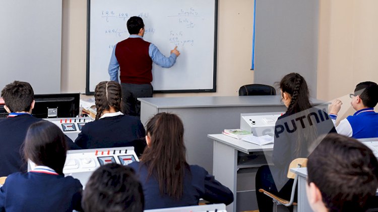    Azərbaycanda bir məktəbin 8 müəllimi koronavirusa yoluxdu   